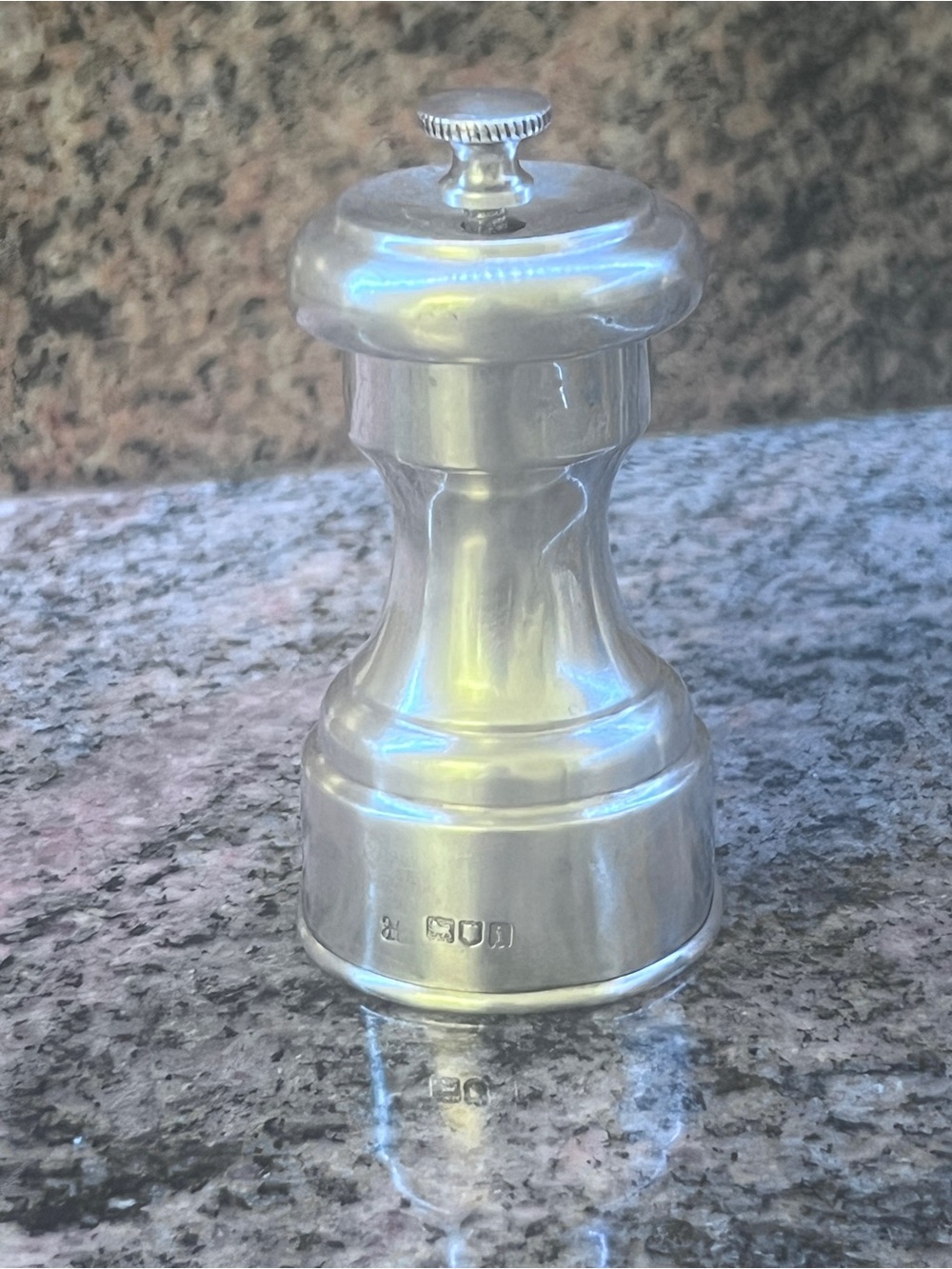 Antique London Sterling Silver Capstan Pepper Mill Grinder – Peugeot Mechanizm